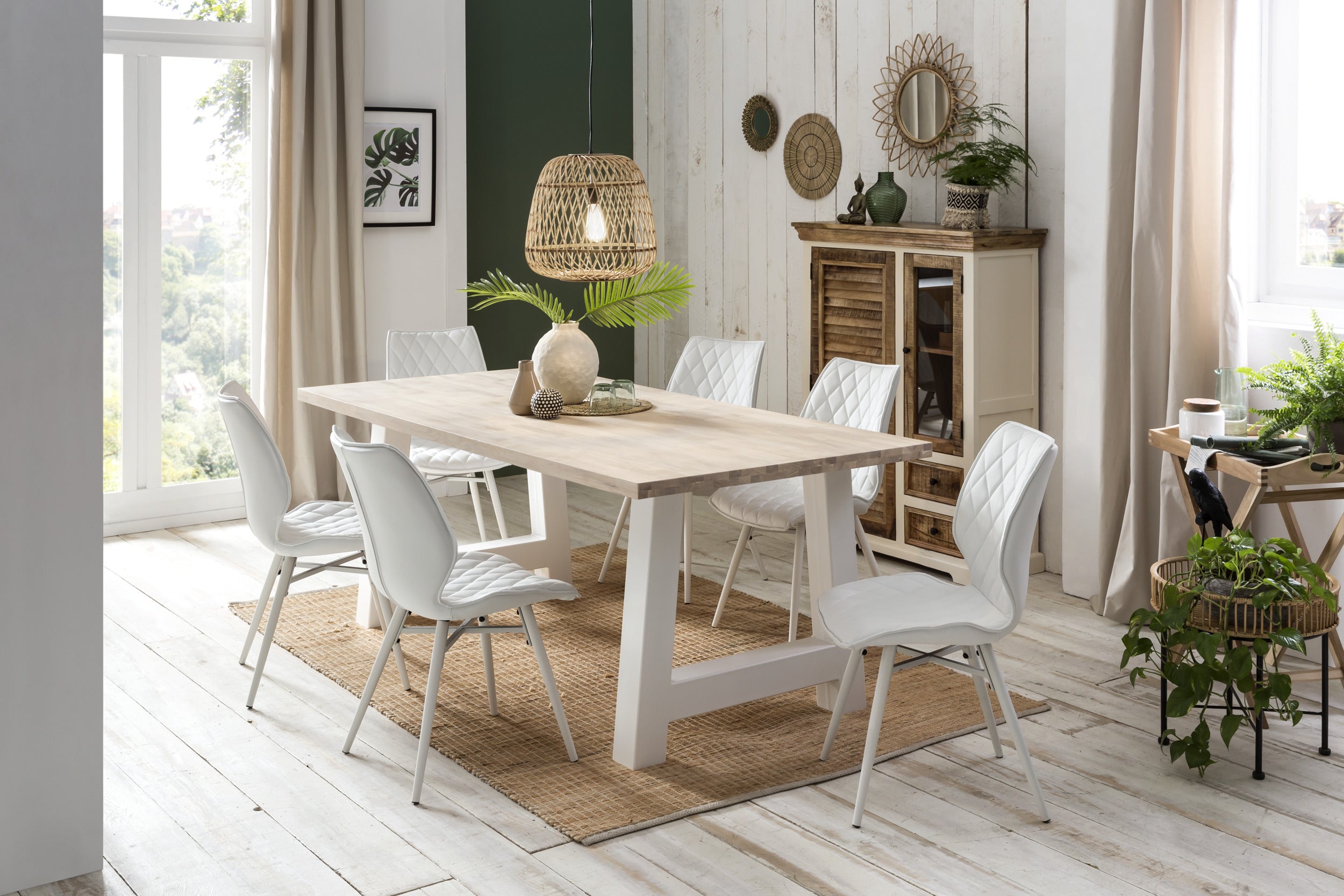 Table Helsinki