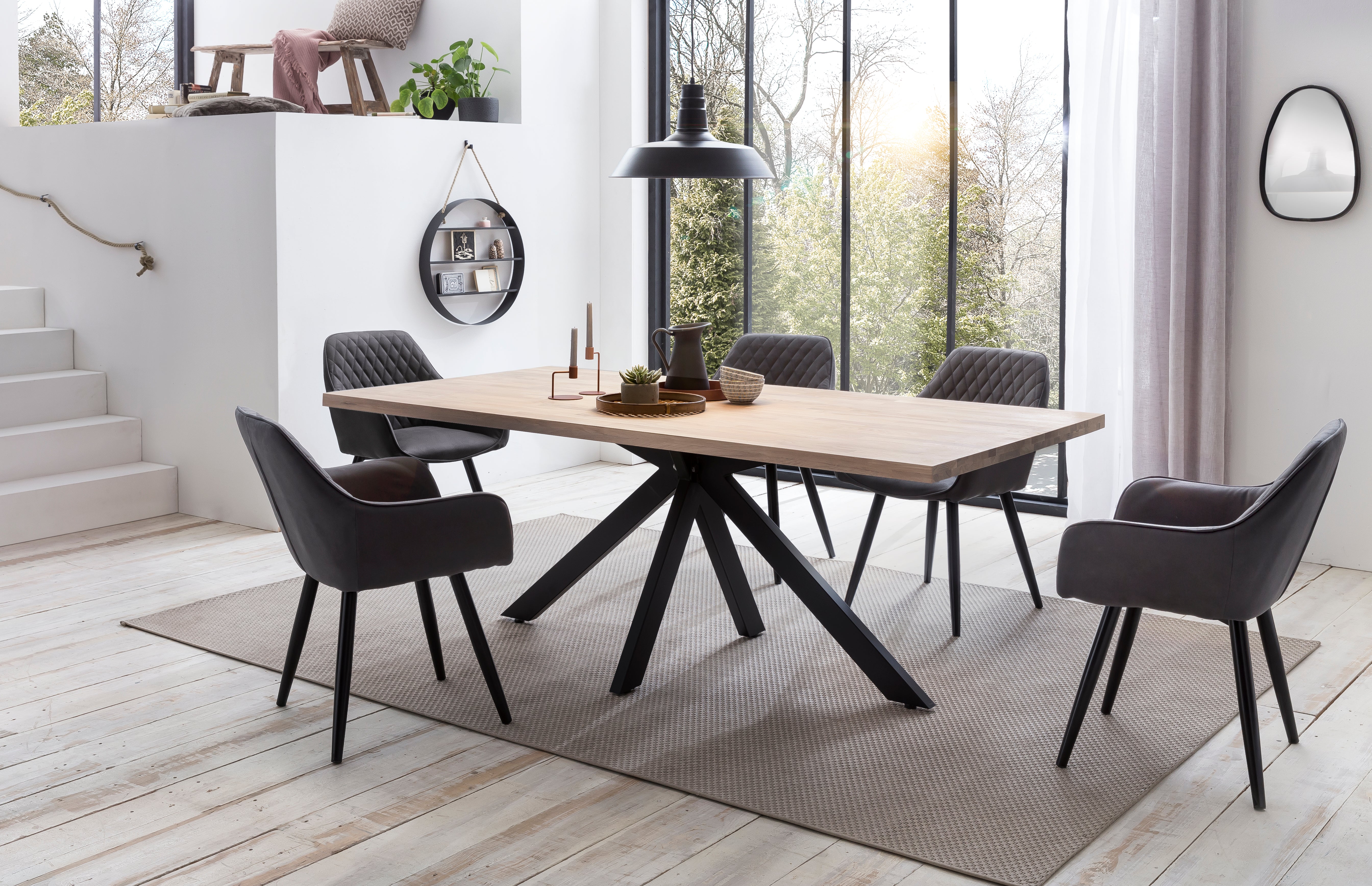 Table Helsinki