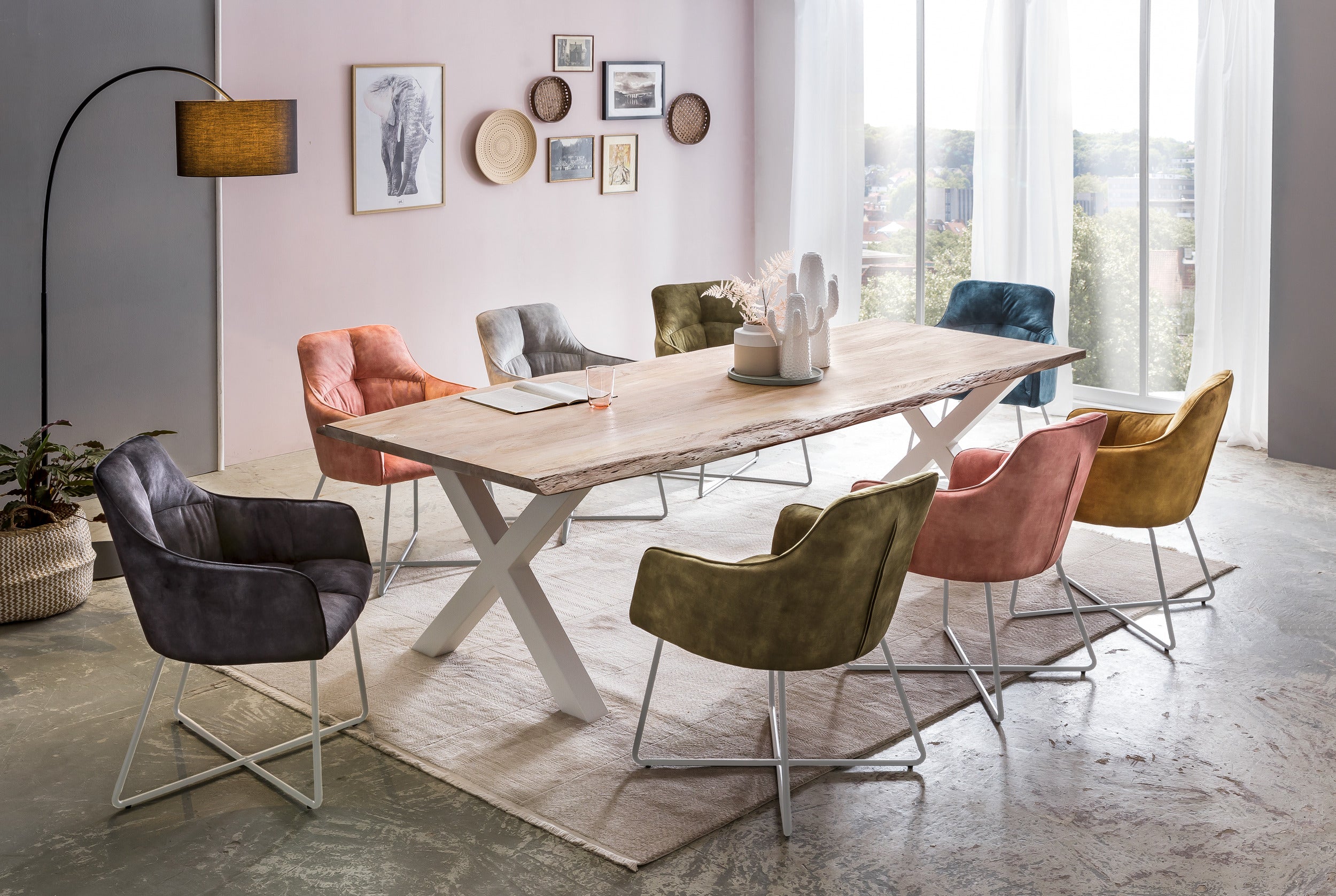 Table  Djursholm